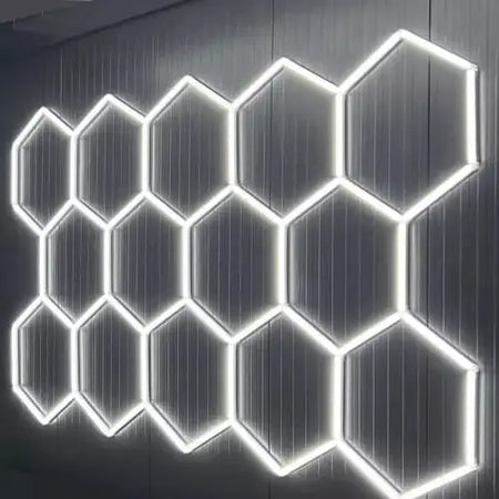 Hexagon plafond verlichting